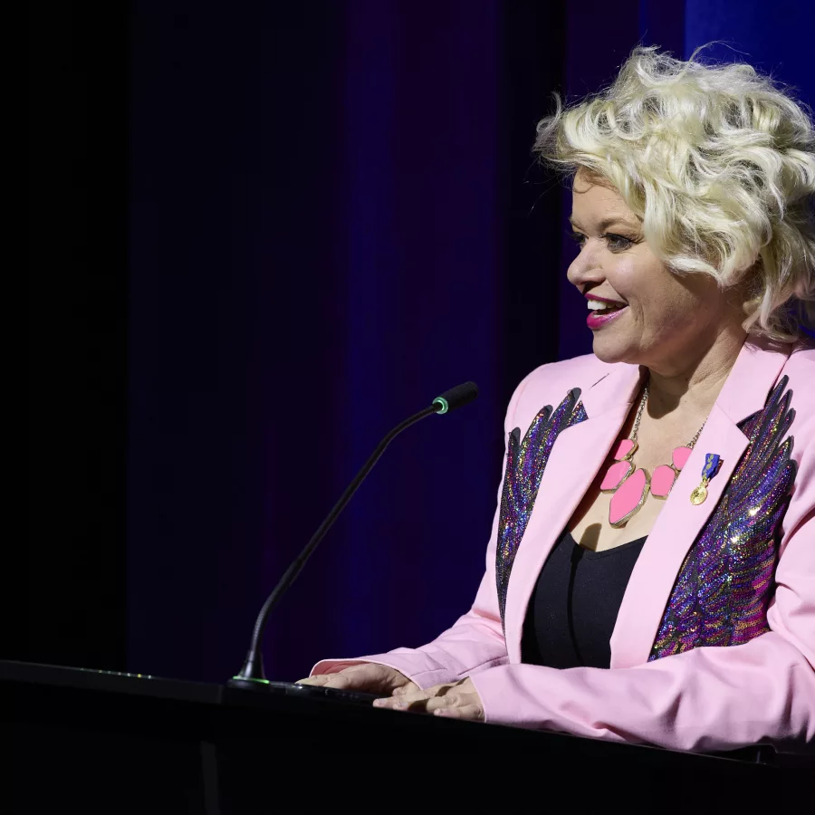 International cabaret artist Libby O’Donovan acceptance speech.