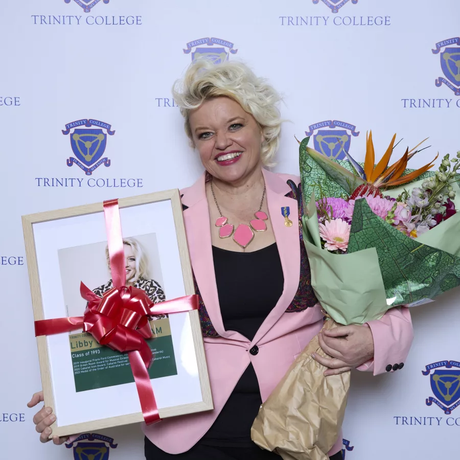 International cabaret artist Libby O’Donovan as the inaugural inductee in the Trinity College Arts Hall of Fame.