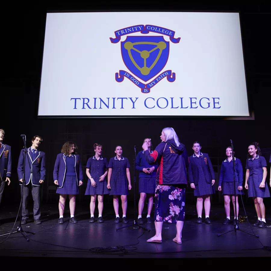 Group performance during the official opening of the new Marnkutyi Parirna (Three Rivers) Theatre.